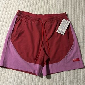 Lululemon pace breaker water short 7 inch